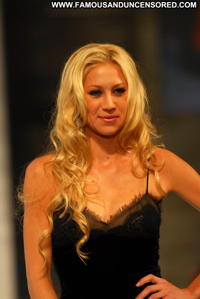 Anna Kournikova Sport Woman Sexy Dress Car Blonde Babe Doll