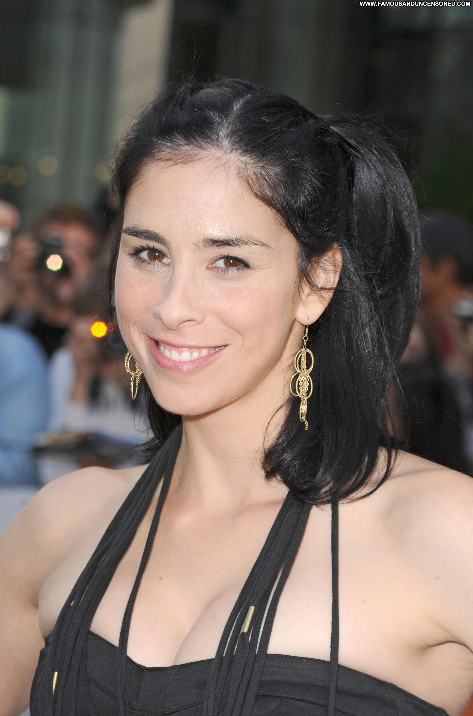 Sarah Silverman Celebrity Beautiful Babe Posing Hot