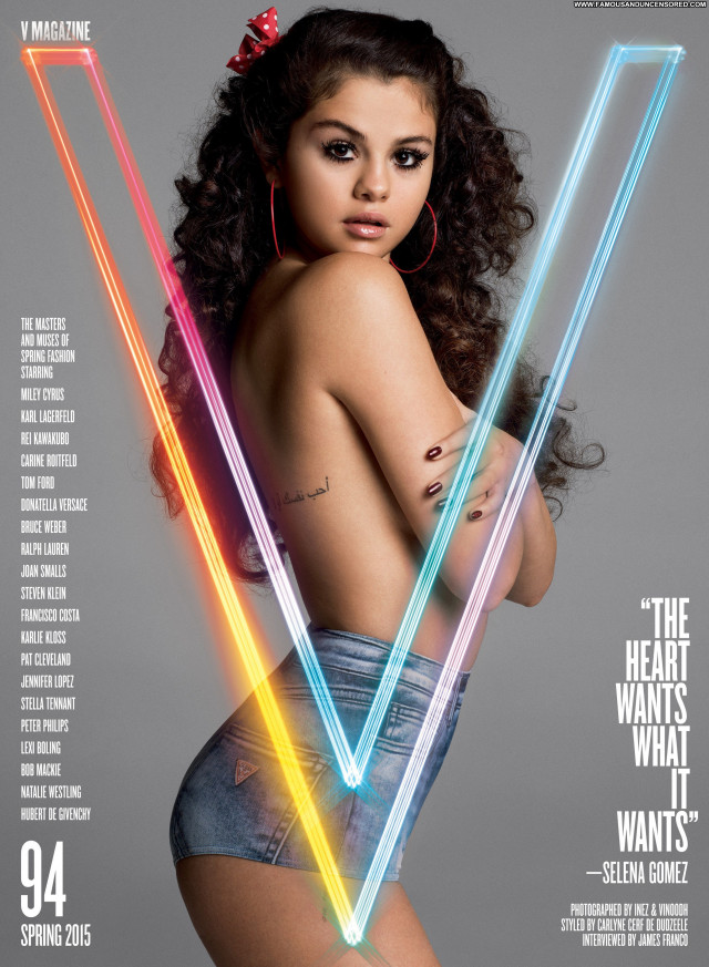 Selena Gomez V Magazine    Spring Celebrity Posing Hot Nude Gorgeous