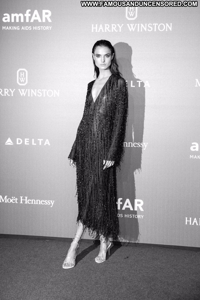 Blanca Padilla The Red Carpet Celebrity Beautiful B