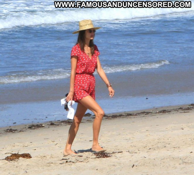 Alessandra Ambrosio The Beach In Malibu Posing Hot Mali Beautiful