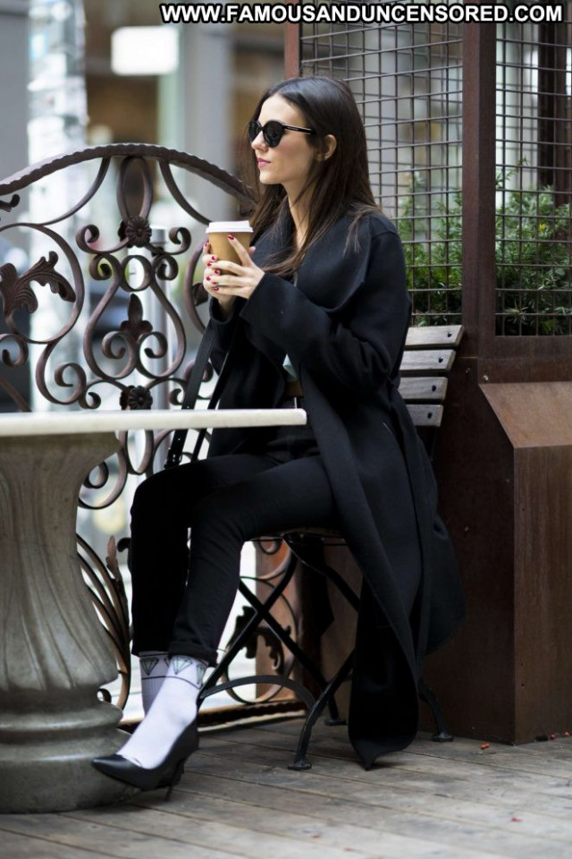 Victoria Justice No Source Beautiful Posing Hot Paparazzi Babe