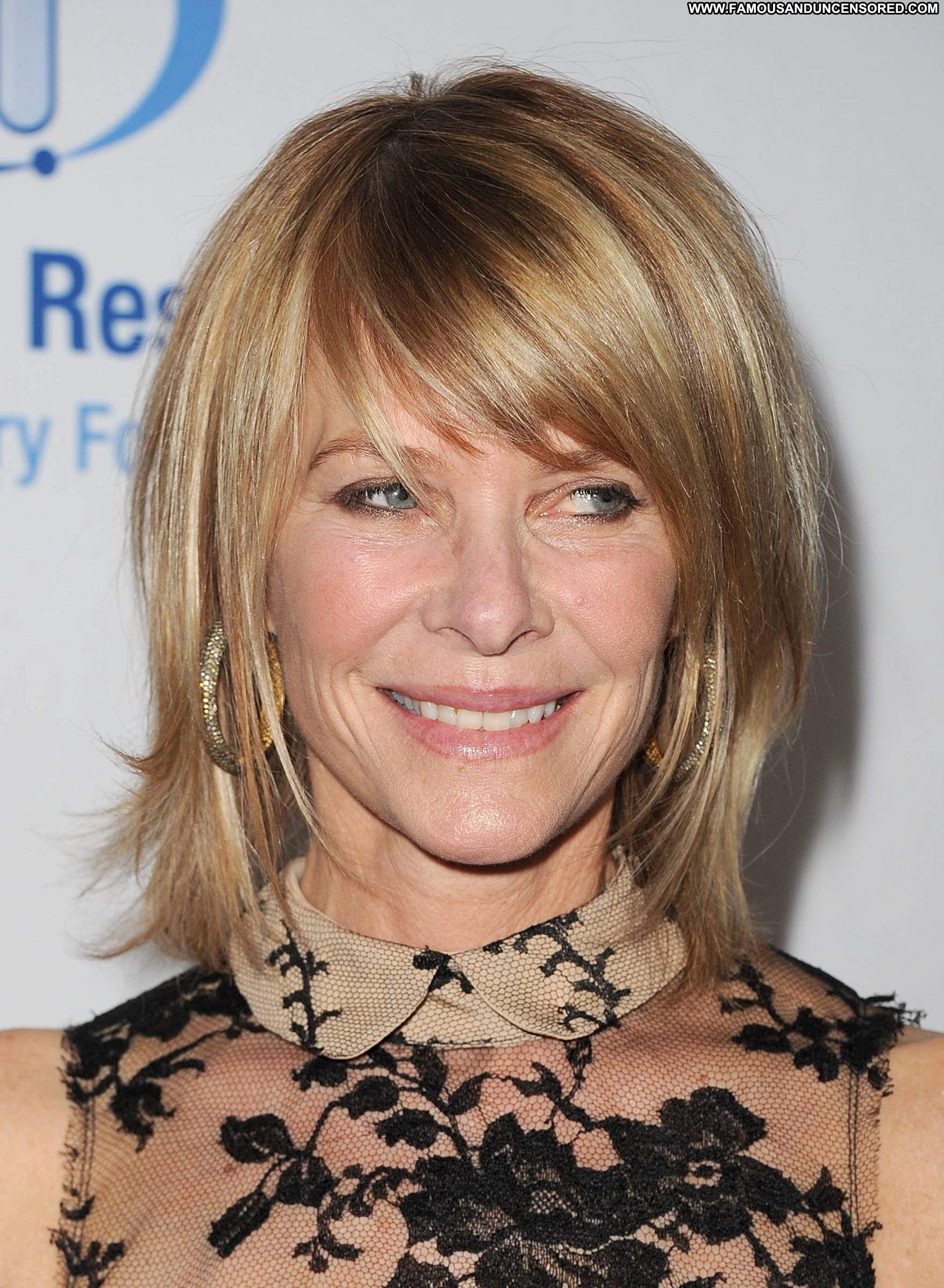 Kate Capshaw American Beautiful Babe Celebrity Posing Hot