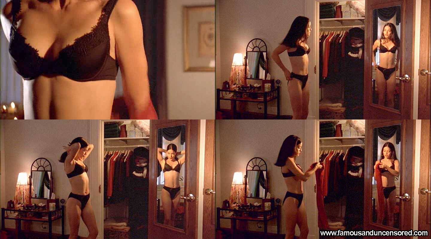 Wishmaster 3 Beyond The Gates Of Hell Emmanuelle Vaugier Beautiful  Celebrity Sexy Nude Scene