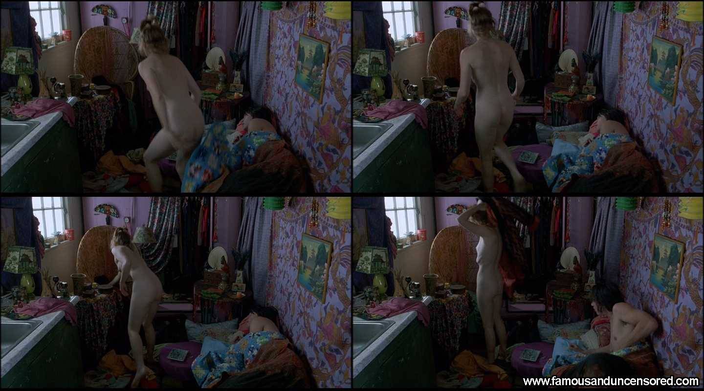 Amy Madigan Nude – Telegraph