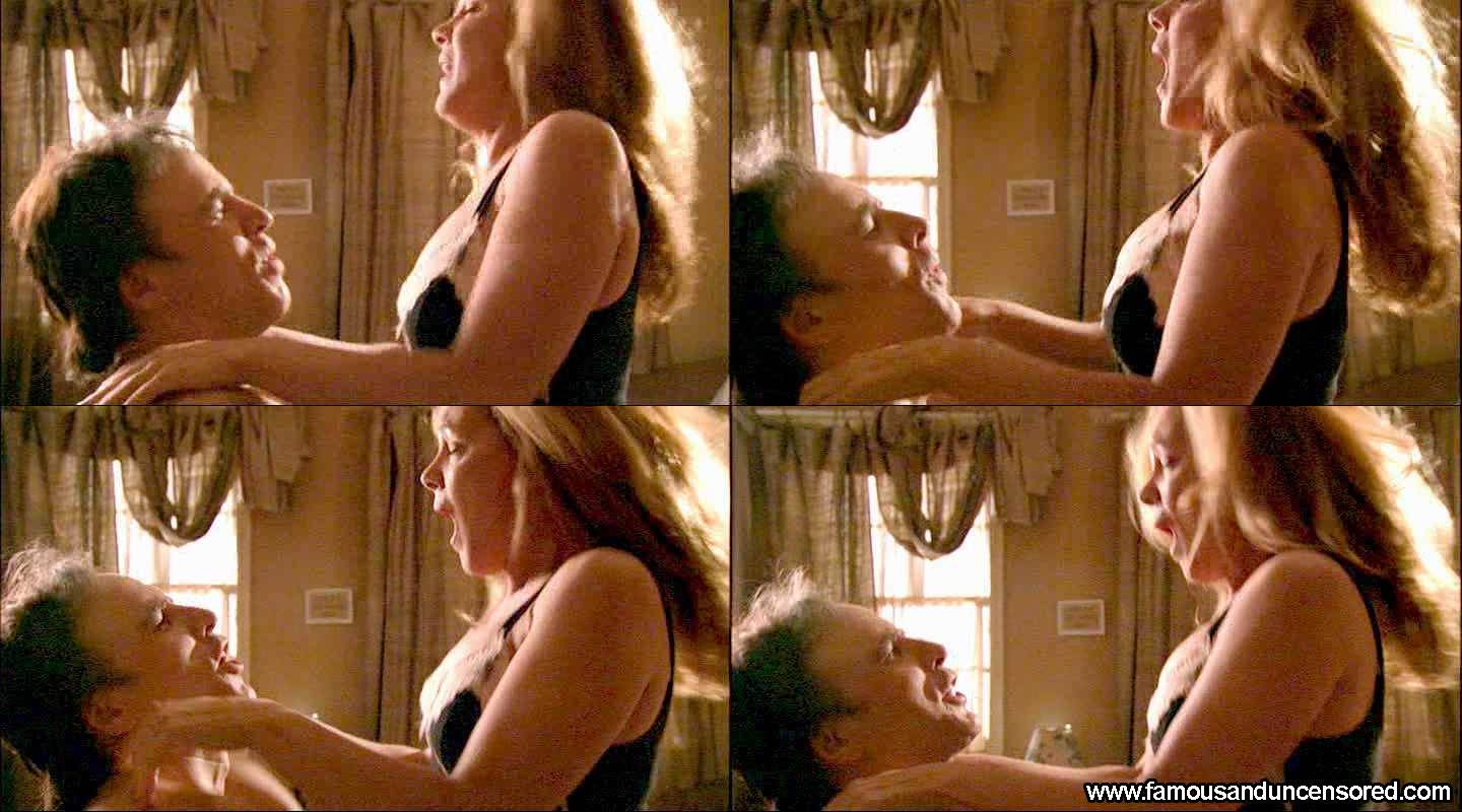 Weeds Elizabeth Perkins Beautiful Nude Scene Sexy Celebrity