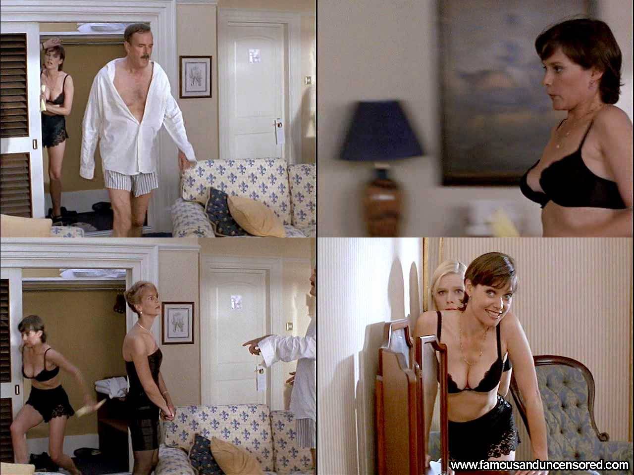 Fierce Creatures Carey Lowell Nude Scene Beautiful Sexy Celebrity