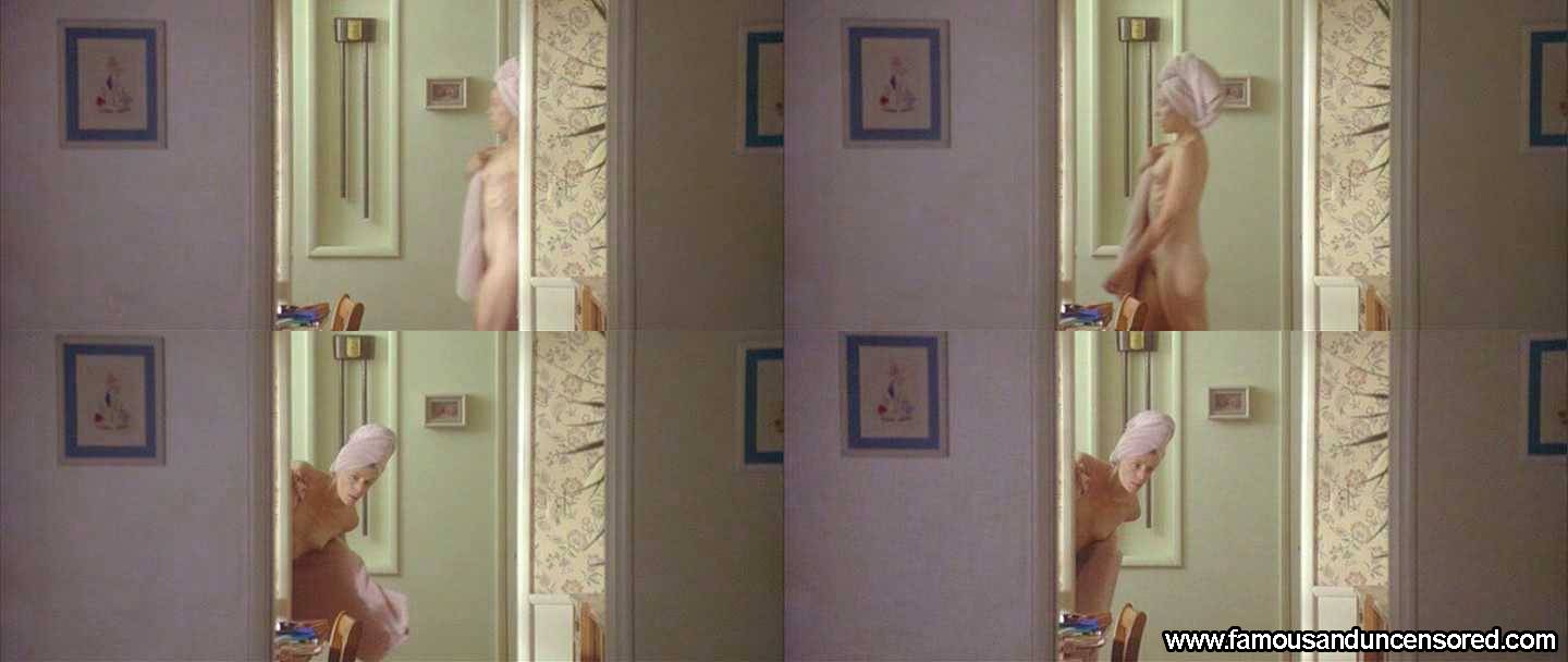 Short Cuts Frances McDormand Sexy Nude Scene Beautiful Celebrity